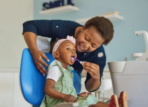 Baby's First Tooth: A Parent's Timeline from Gums to Kindergarten